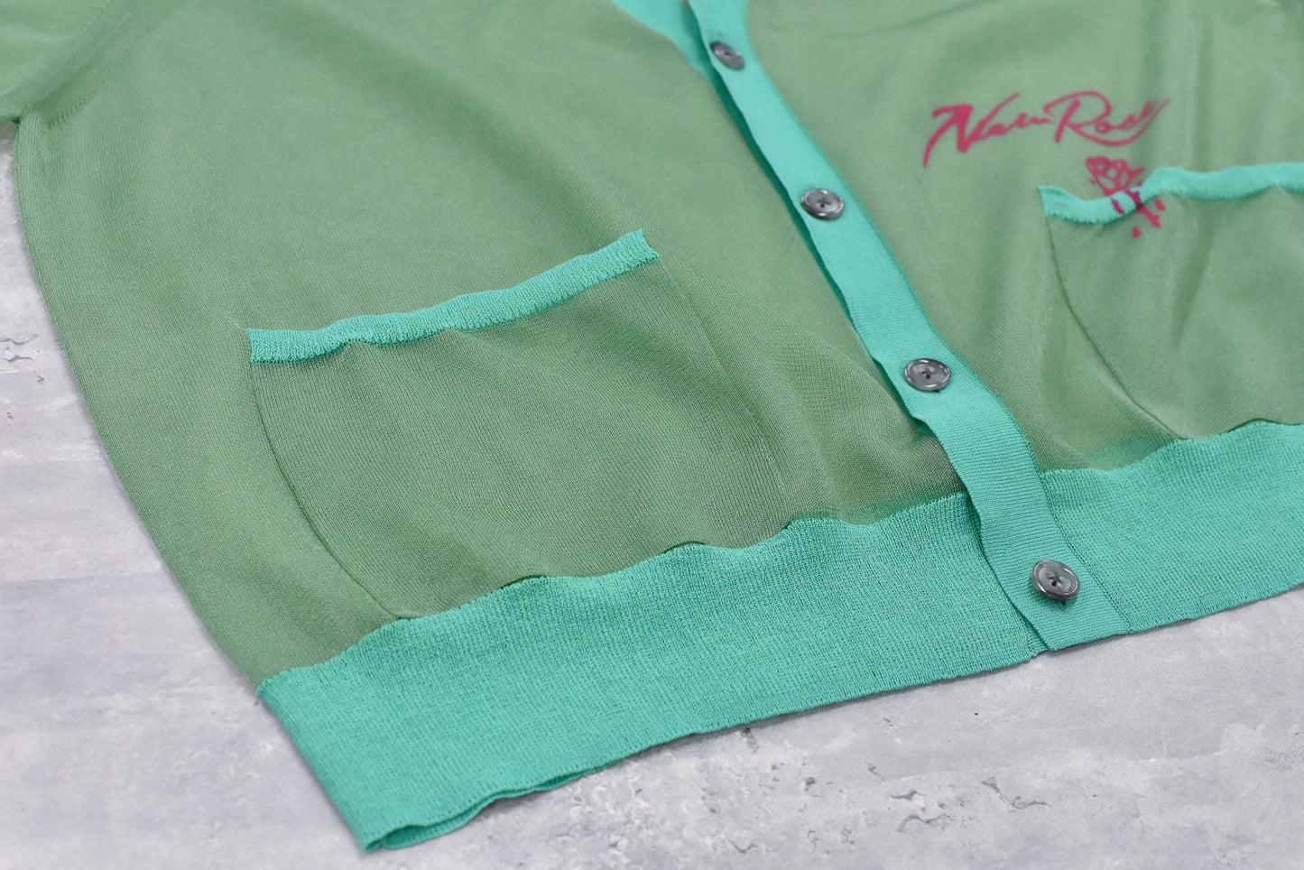 NewRose / Sheer Knit Cardigan Airbrush - PALE GREEN