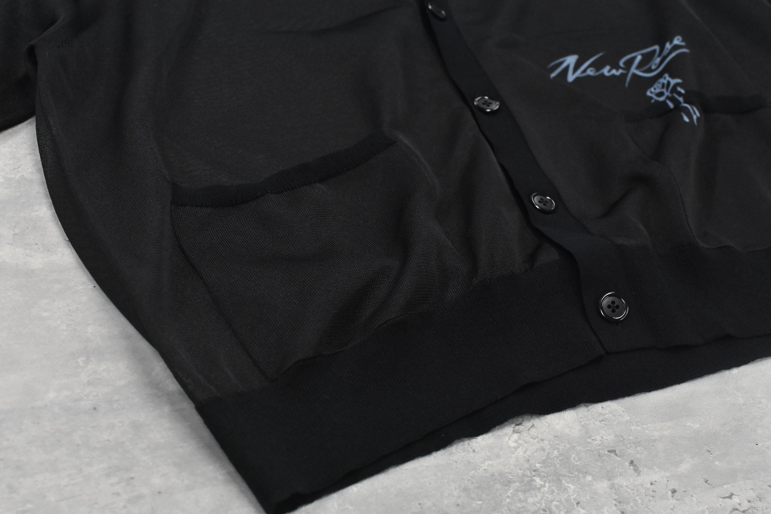 NewRose / Sheer Knit Cardigan Airbrush - BLACK