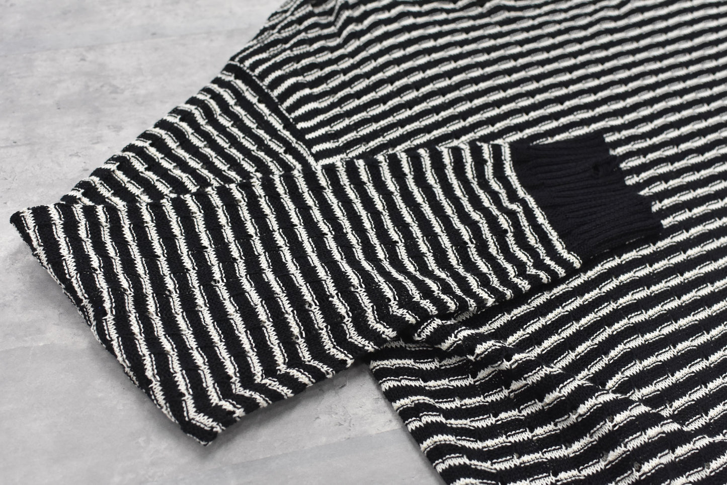 NewRose / Links Knitting Destroy Pullover - BLACK*WHITE