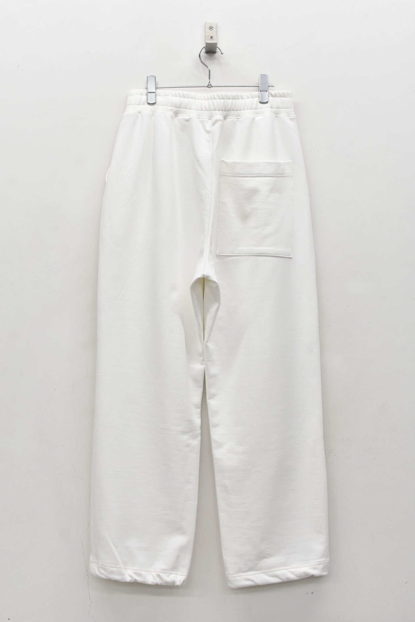 NewRose / Embroidery Wrinklework Sweatpants - WHITE