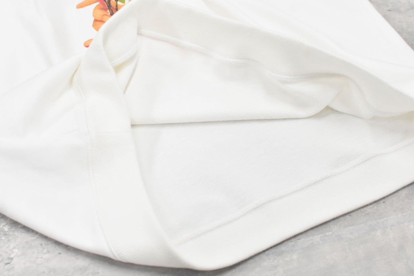 NewRose / Embroidery Wrinklework Sweatshirt - WHITE