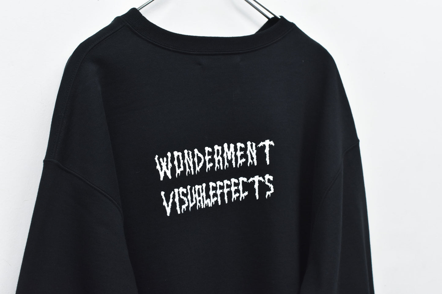 NewRose / Embroidery Wrinklework Sweatshirt - BLACK