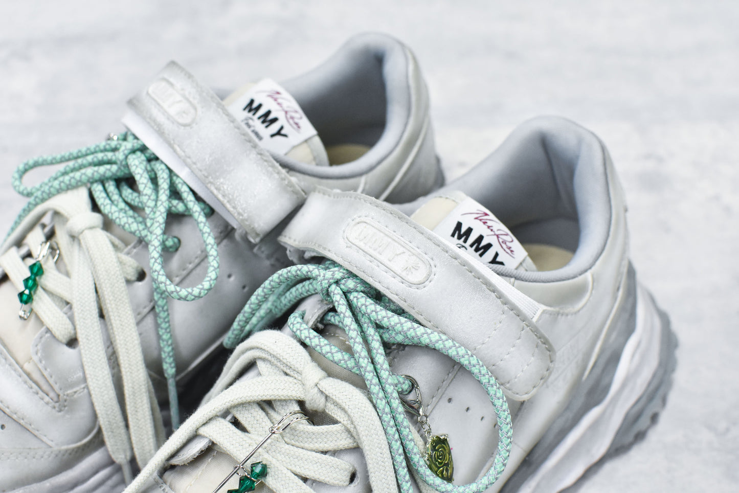 NewRose / KEITH ROSA EXTRA - WHITE GRAY