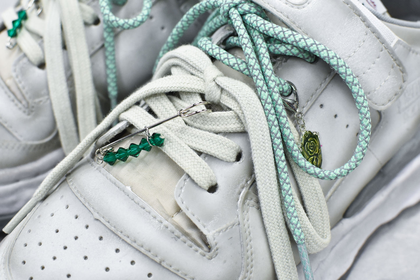 NewRose / KEITH ROSA EXTRA - WHITE GRAY