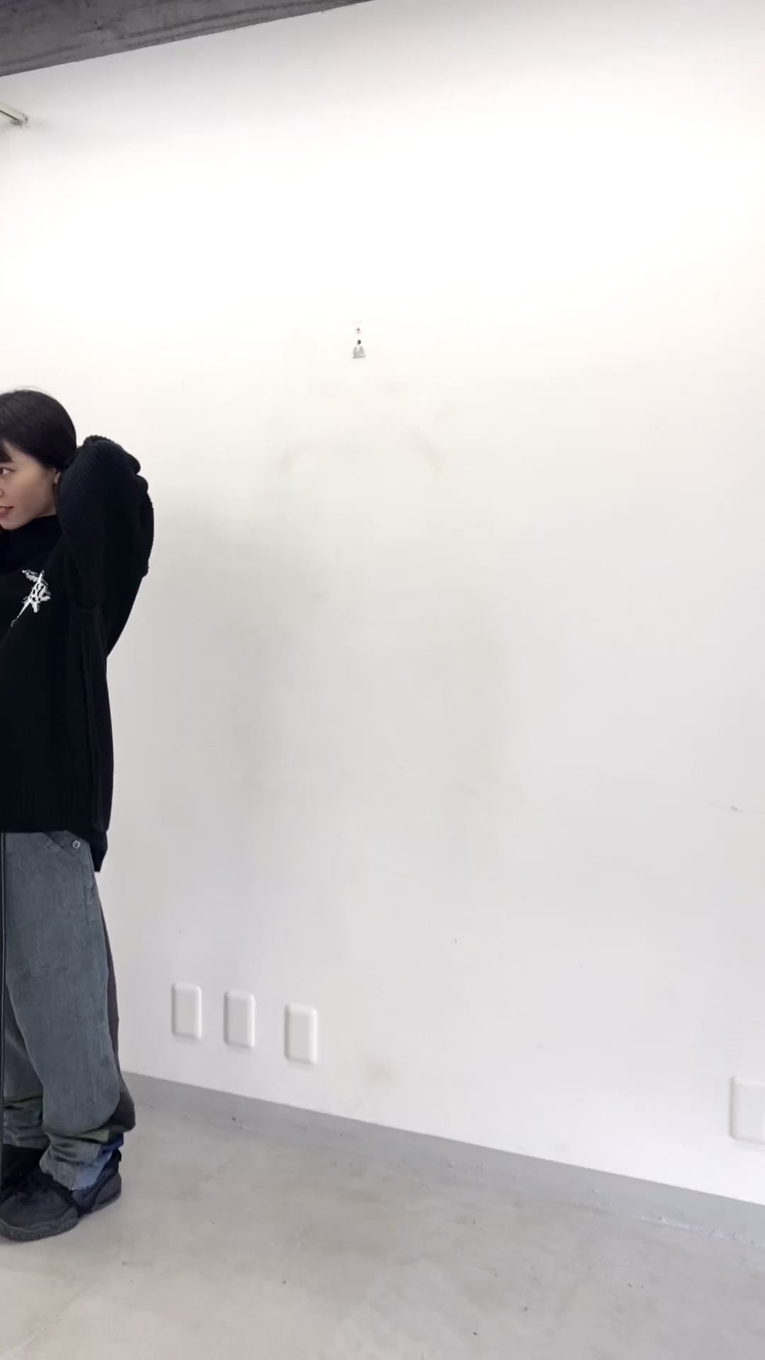 BODYSONG. / REVERSIBLE BALACLAVA SWEATER - BLACK