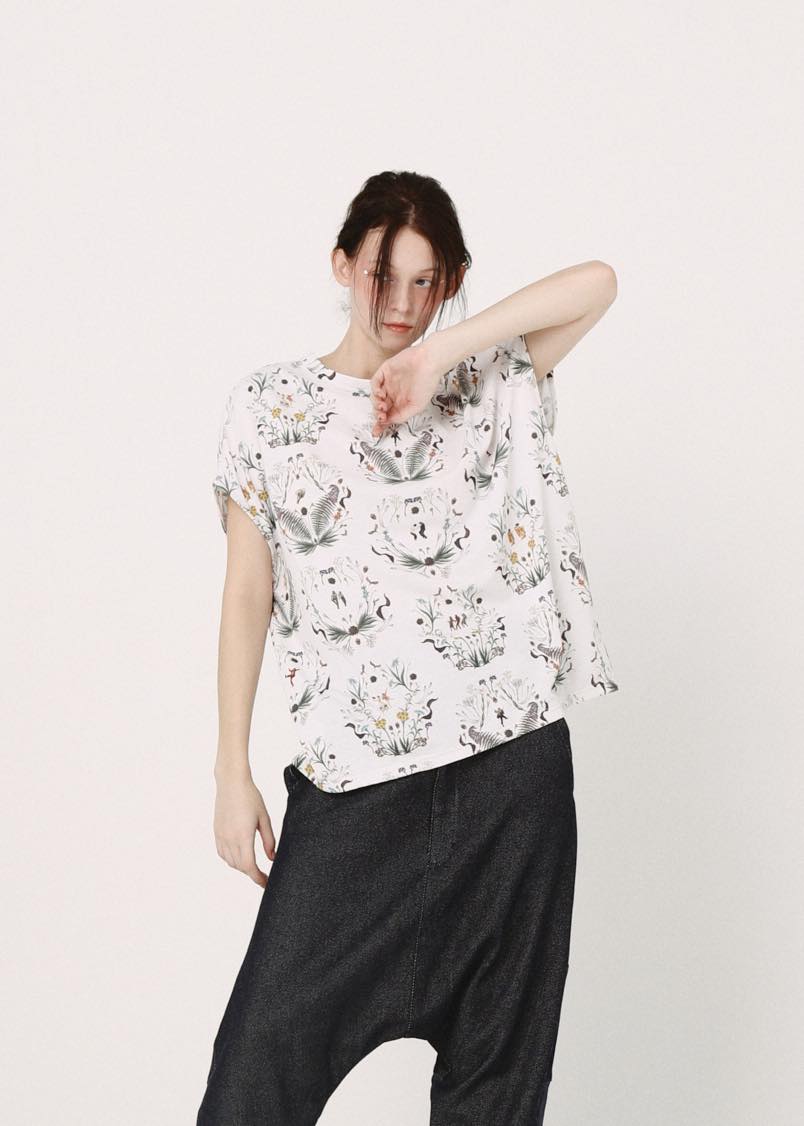 BEDSIDEDRAMA / Dance In The Garden Tee - NATURAL