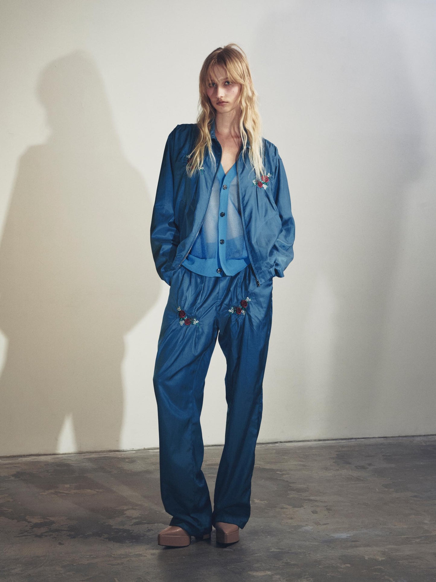 NewRose / Sheer Knit Cardigan Airbrush - PALE GREEN