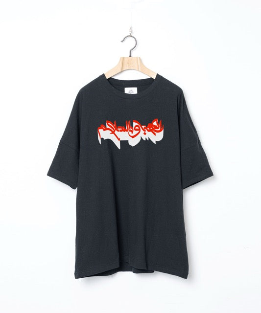 STOF / ARABIC L&P  Tee - BLACK